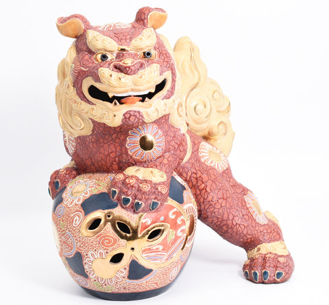 Ball-riding lion figurine Kutani Yaki Karajishi ceramic Gold and Red color 29cm height 2.4kg weight vintage