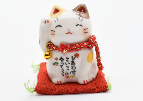 Maneki Neko Brown color Beckoning Cat Lucky cat for good luck H6.0cm 7532