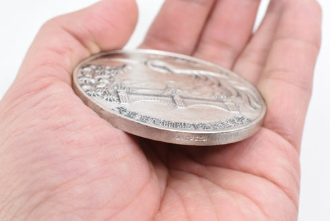 Vintage Japanese 50th anniversary of Marriage Showa emperor and Empress in 1974 silver medal