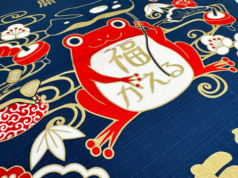 Sapo da sorte para dinheiro e design azul comercial Panos de embrulho tradicionais japoneses Furoshiki fabricados no Japão