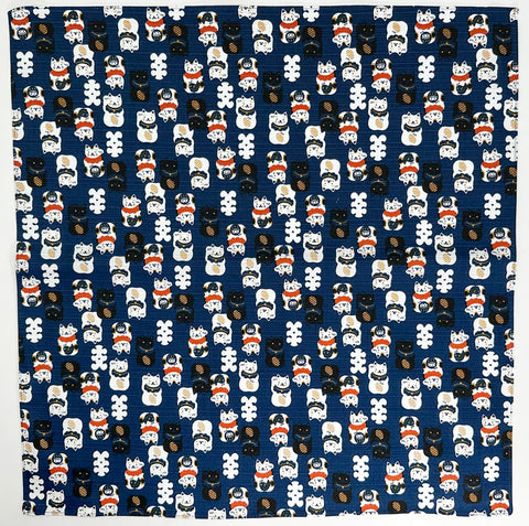 Maneki Neko acenando design de gato Azul Furoshiki panos de embrulho tradicionais japoneses feitos no Japão
