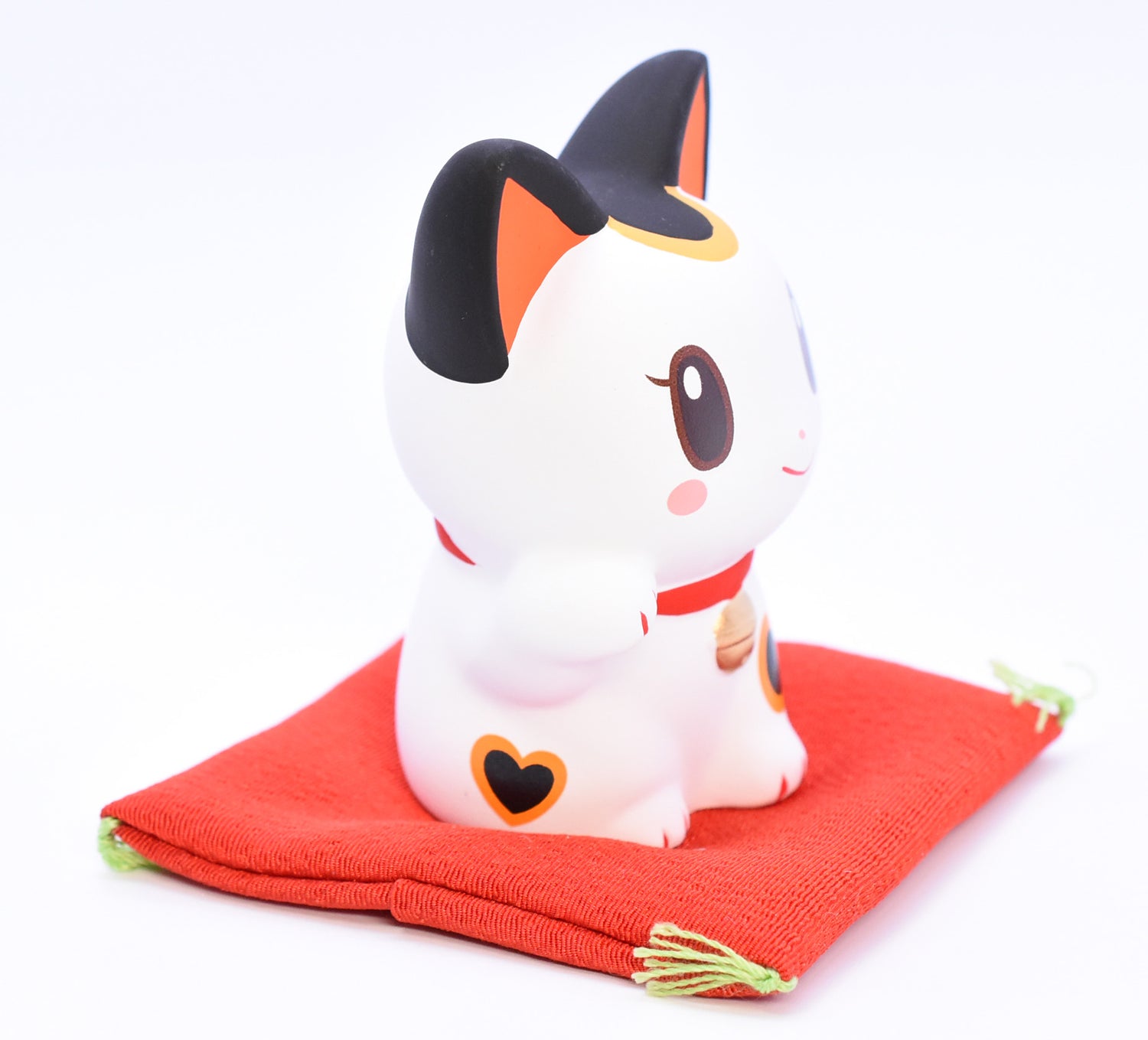 Maneki Neko white color red and black ears Beckoning Cat Lucky cat for Good luck H8.0cm 7697