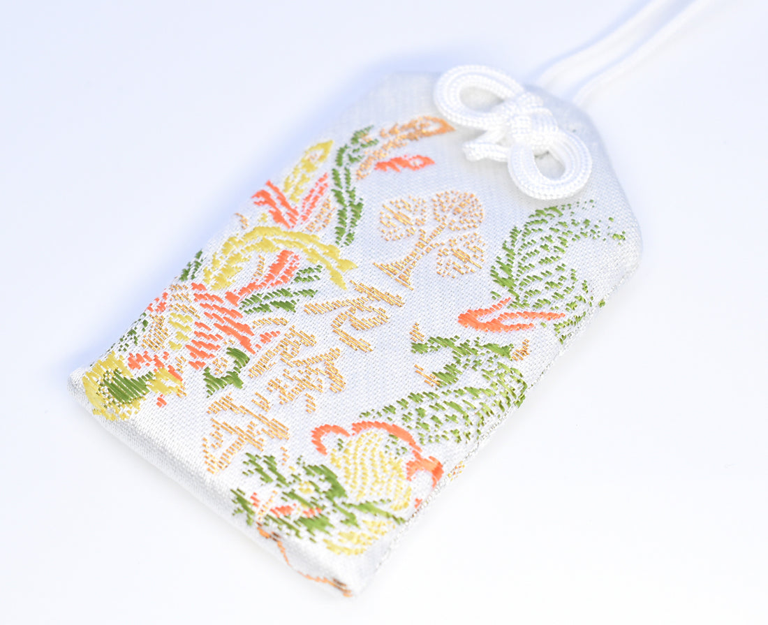 Japanese OMAMORI AMULET CHARM for "Anti-Evil Dragon" white Zenkoji Japan