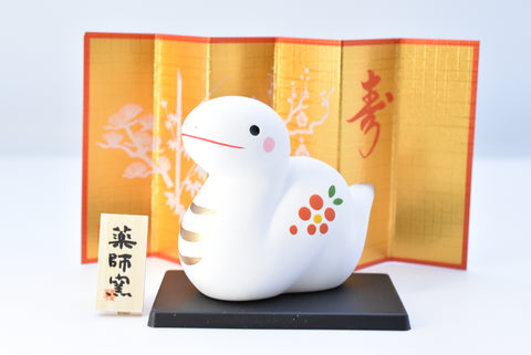 Happy Snake /New Year Snake white color set for good luck H6.5cm #71