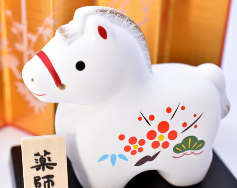 Happy Horse /New Year Horse white color set for good luck H7cm×W8cm×D4cm Horse-#24