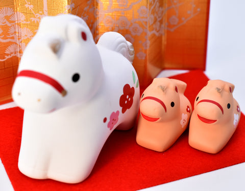 Happy Horse /New Year Horse parent and foals white and brown color set for good luck H7cm/H3.5cm Horse-#73