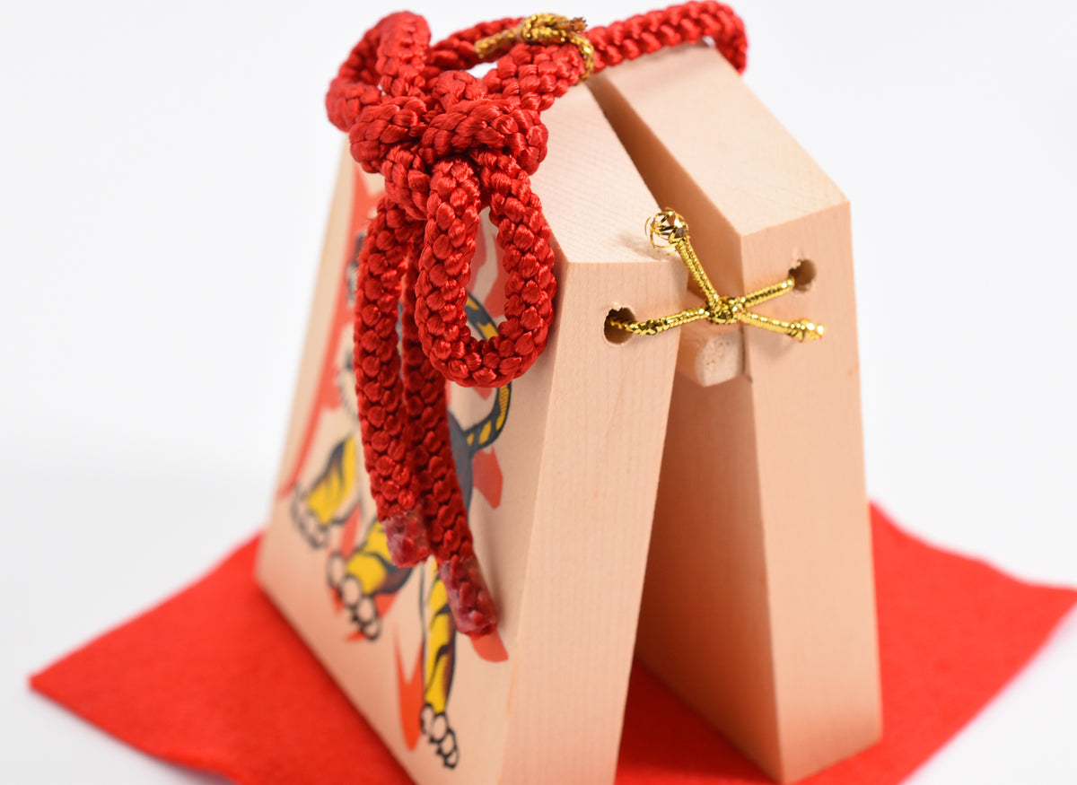 Castanet Amulet Shogi style Tiger and Osho design Victory/Good Luck lucky charm Japan Vintage