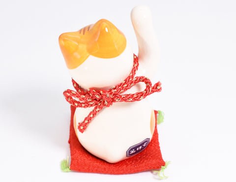 Maneki Neko colore bianco arancio Gatto che fa cenno Gatto portafortuna per Denaro fortuna H7.5cm 7859