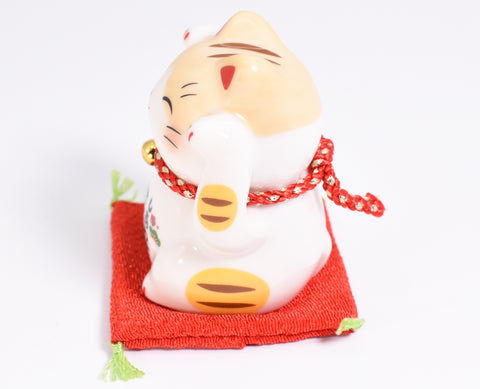 Maneki Neko colore bianco arancione Gatto che fa cenno Gatto portafortuna per buona fortuna H6.0cm 7627