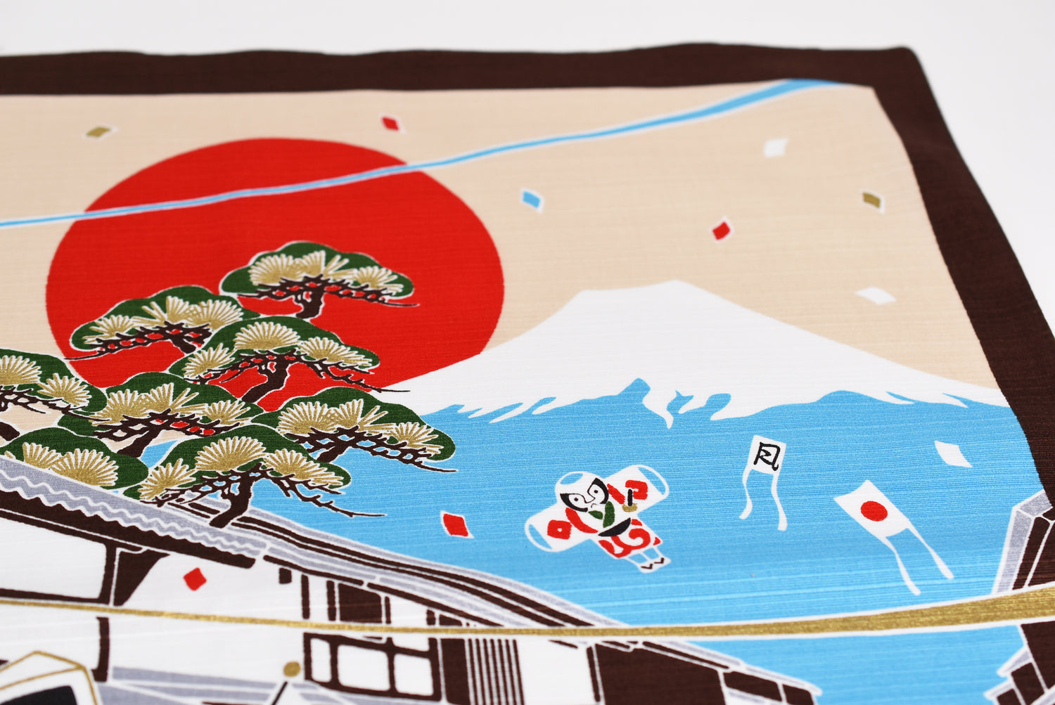 Santuário japonês e Monte Fuji com coelhos para o ano novo Furoshiki, panos de embrulho tradicionais japoneses feitos no Japão
