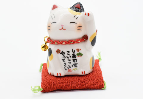 Maneki Neko Calico color Beckoning Cat Gatto portafortuna per buona fortuna H6.0cm 7531