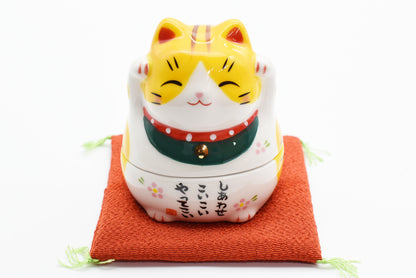 Maneki Neko Yellow White color together with Black cat inside Beckoning Cat Lucky cat for good luck H7.0cm H4.5cm 7322