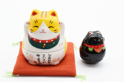 Maneki Neko Yellow White color together with Black cat inside Beckoning Cat Lucky cat for good luck H7.0cm H4.5cm 7322