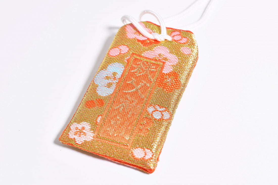 Japanese OMAMORI AMULET CHARM (Safe Birth) red gold from Chichibu Shrine Japan Vintage