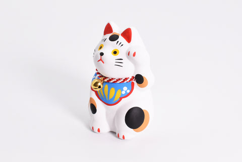 Maneki Neko white color Beckoning Cat Lucky cat for good luck H7.0cm K4509