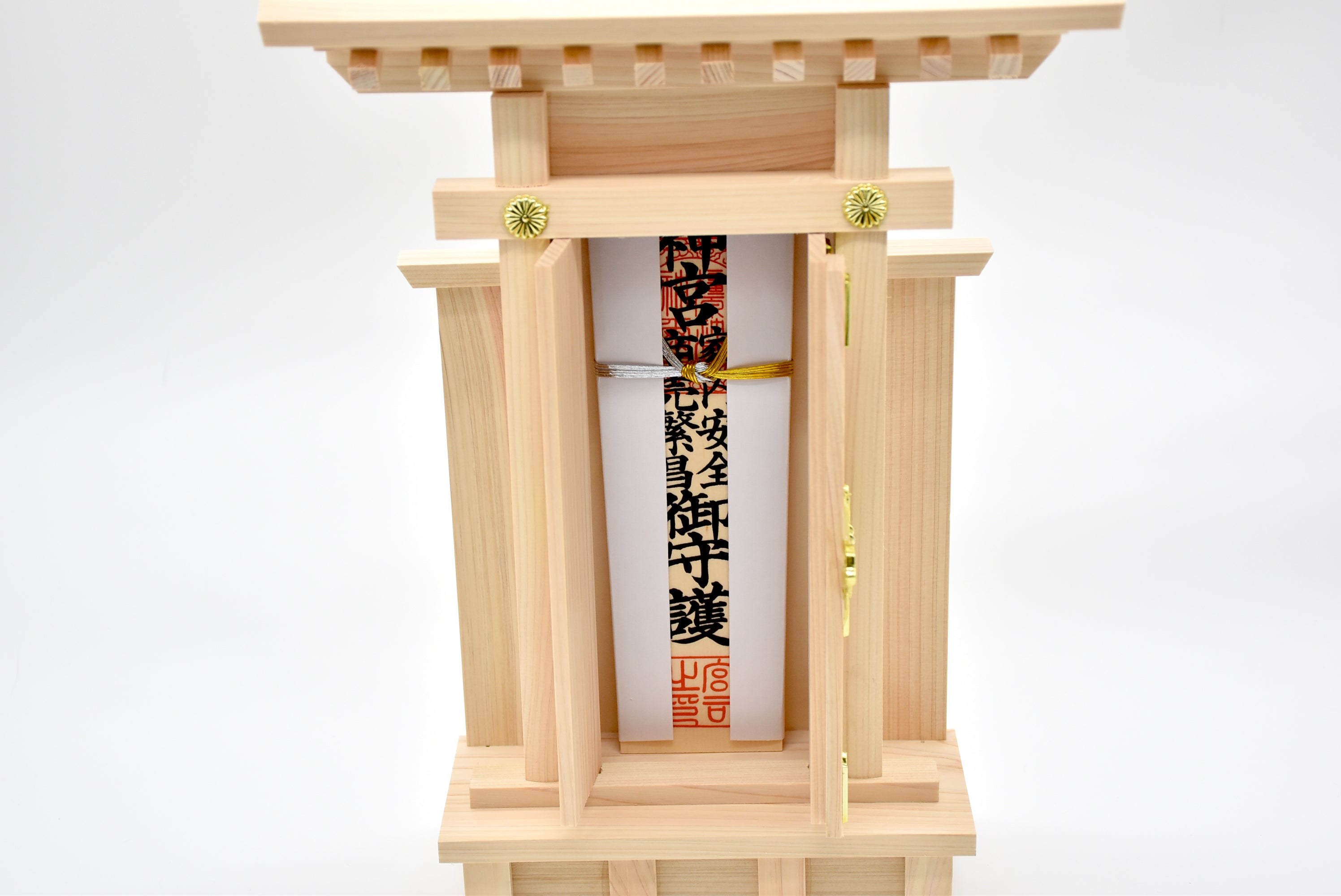 OMAMORI alter Kamidana temple Japanese shrine design Omamori Ofuda pray kamidana